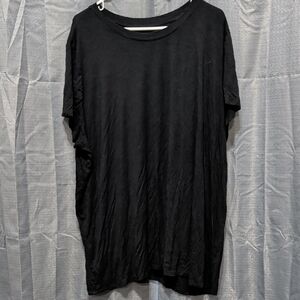 Classic Black Women's Short Sleeve Tee